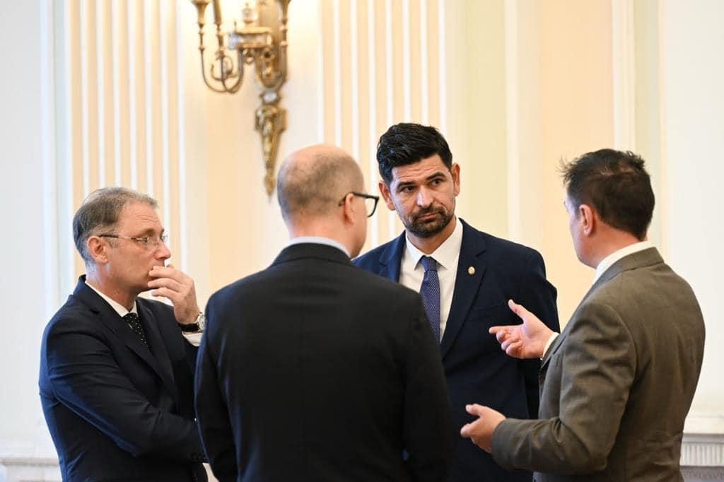 Parcursul lui George Tuță în politică: de la debut la consolidarea unei misiuni publice 1 Parcursul lui George Tuță în politică: de la debut la consolidarea unei misiuni publice
